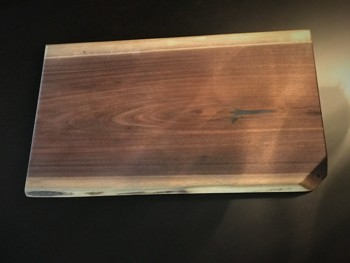 Walnut Charcuterie Board – Thomas Andrew Design