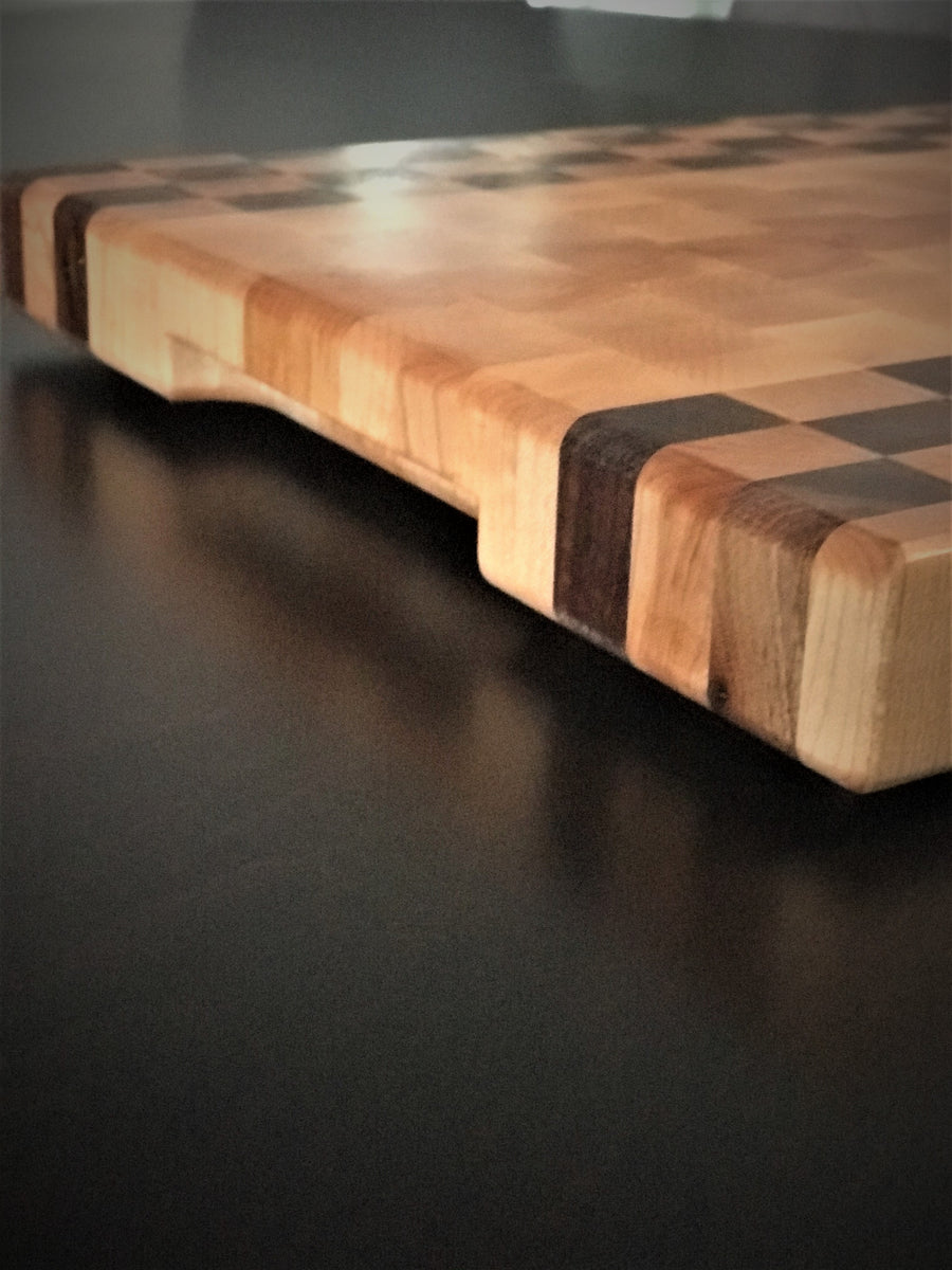 Checkered End Grain Cutting Board - Maple and Roasted Maple 